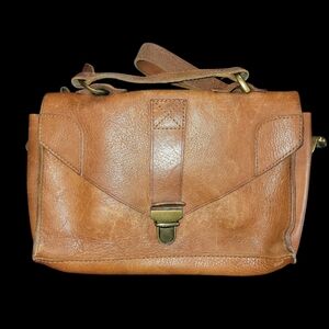 Madewell Mini LoveLock honey brown leather crossbody handbag. L9-H6-2